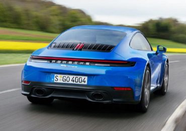 Why does everyone love Porsche.